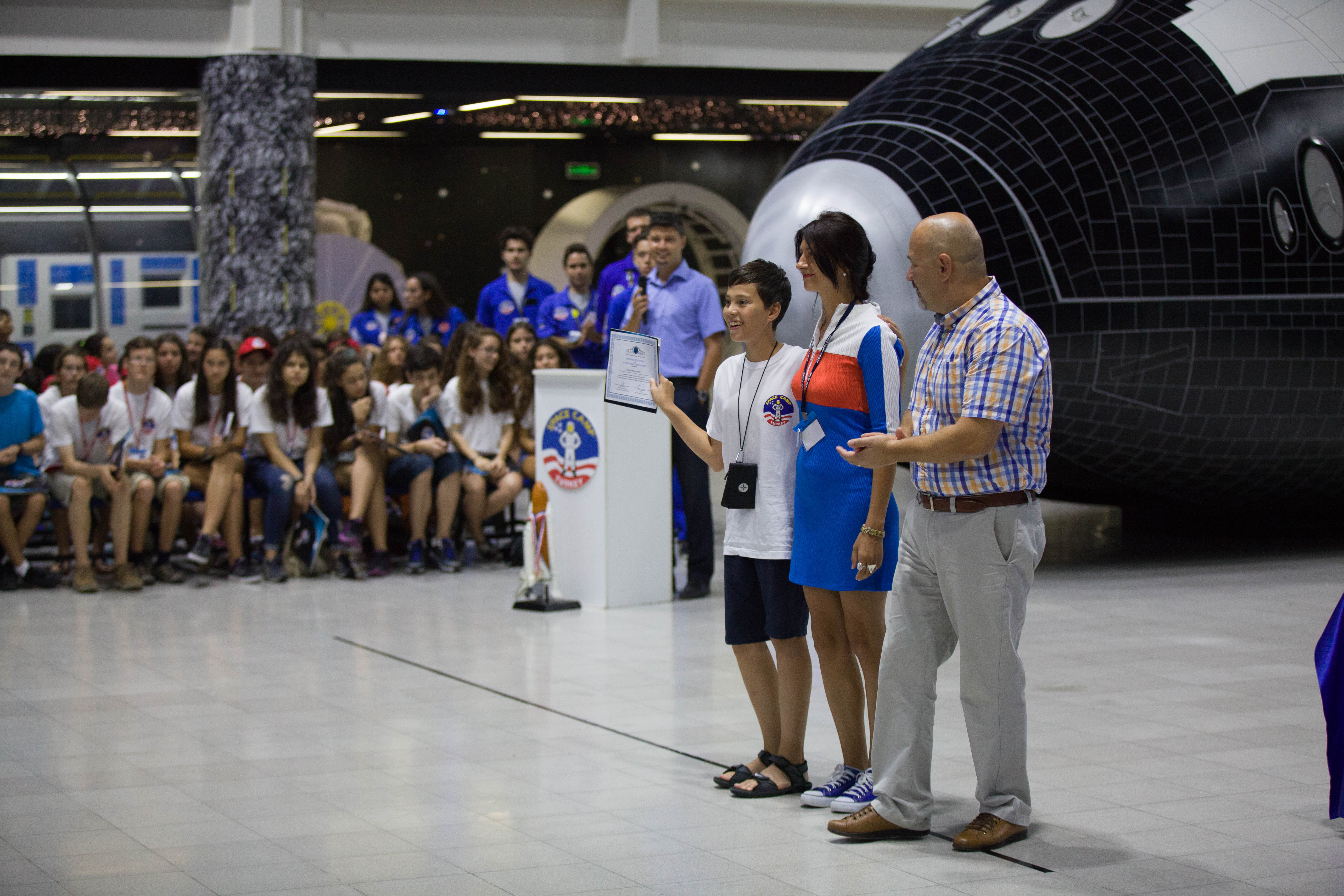 Остават само десет дни за кандидатстване на ученици за участие в Space Camp Turkey